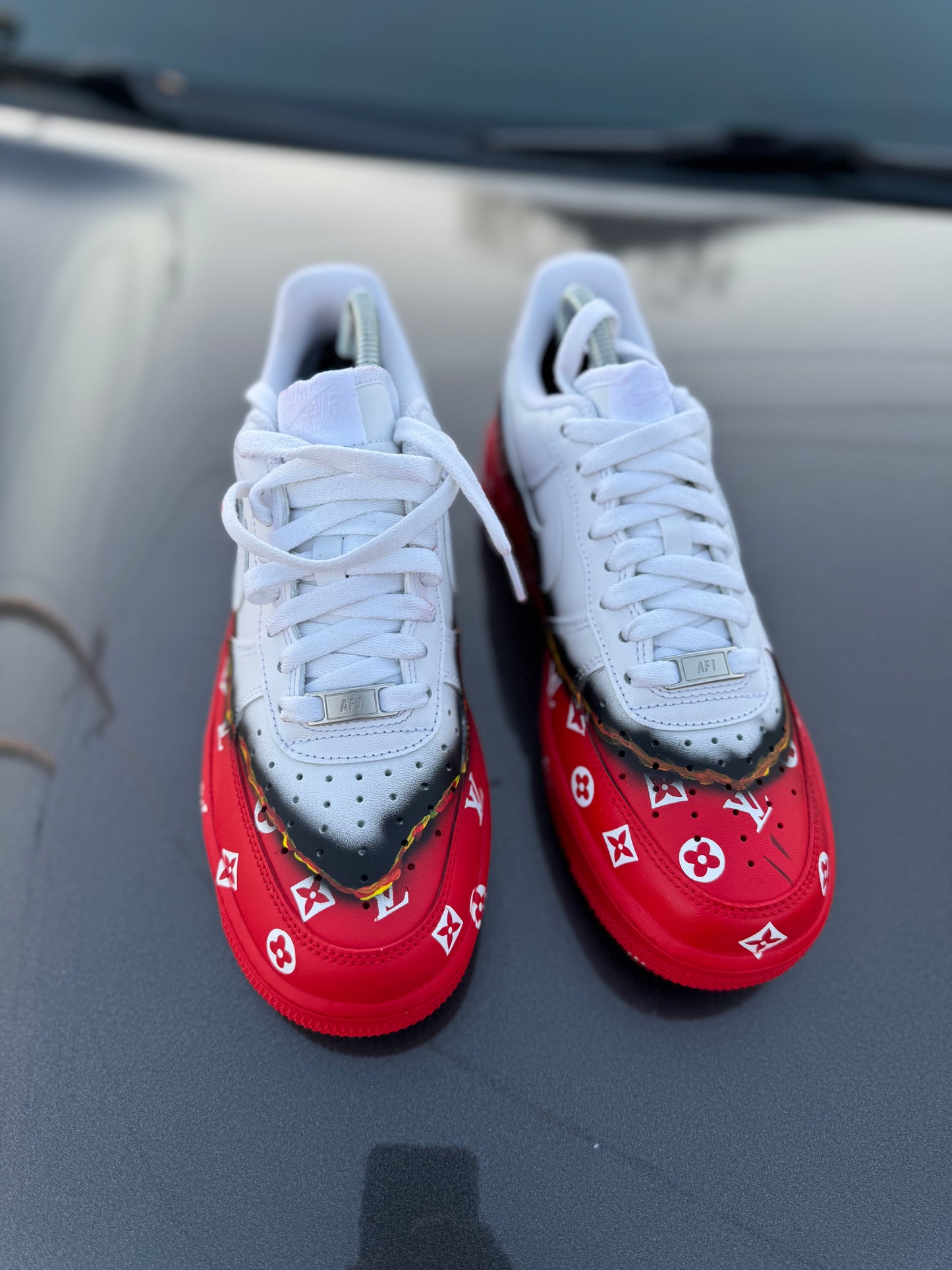 LV air force one red custom